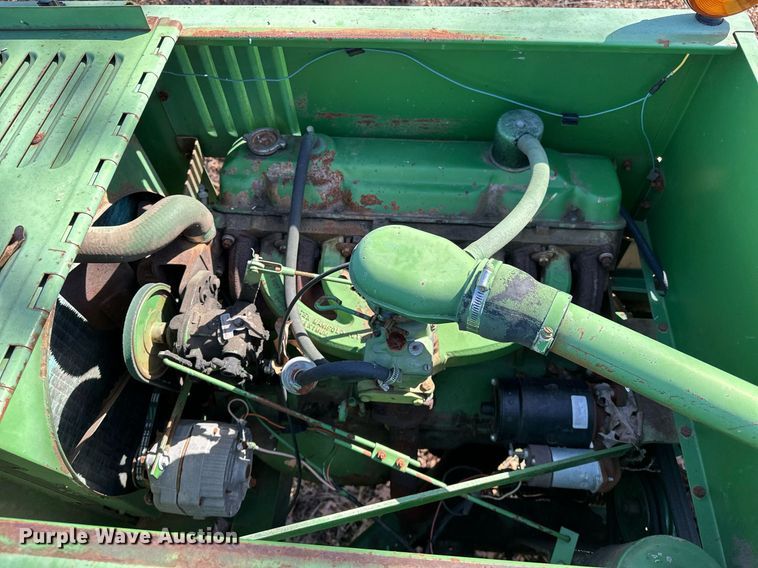image for item OM9901 John Deere 830 windrower