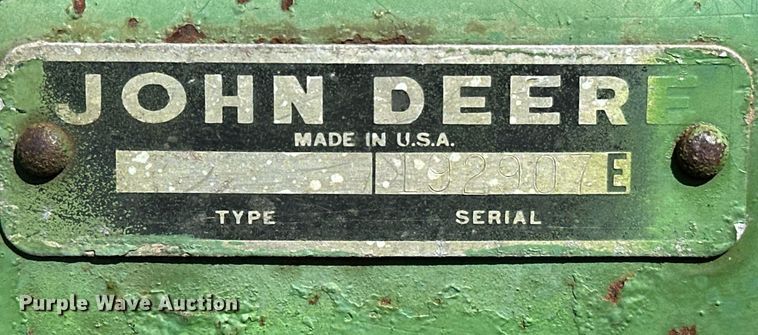 image for item OM9901 John Deere 830 windrower