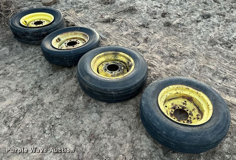 image for item OM9904 John Deere  1610 chisel