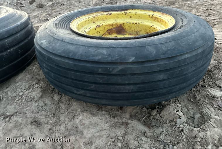 image for item OM9904 John Deere  1610 chisel