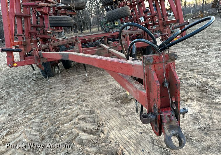 image for item OM9905 Sunflower  5452 field cultivator