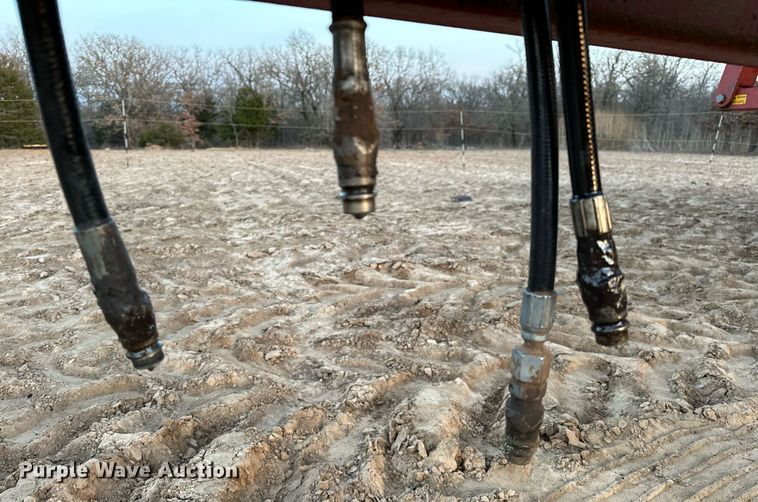 image for item OM9905 Sunflower  5452 field cultivator