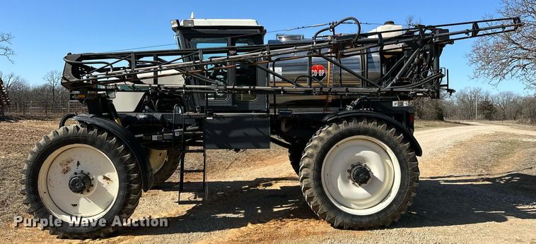 image for item OM9907 Willmar Eagle 8500 sprayer