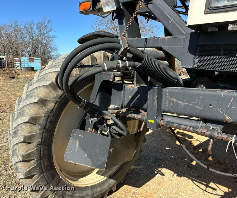 image for item OM9907 Willmar Eagle 8500 sprayer