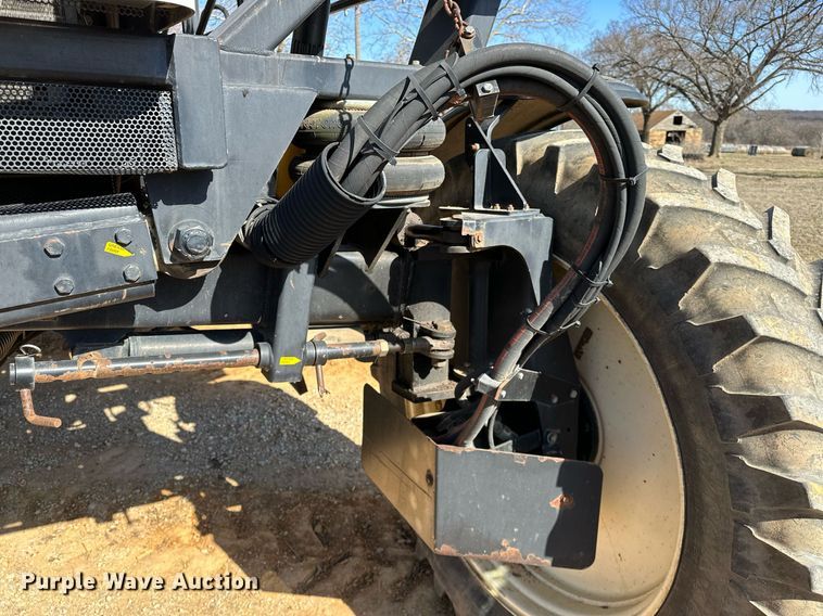 image for item OM9907 Willmar Eagle 8500 sprayer