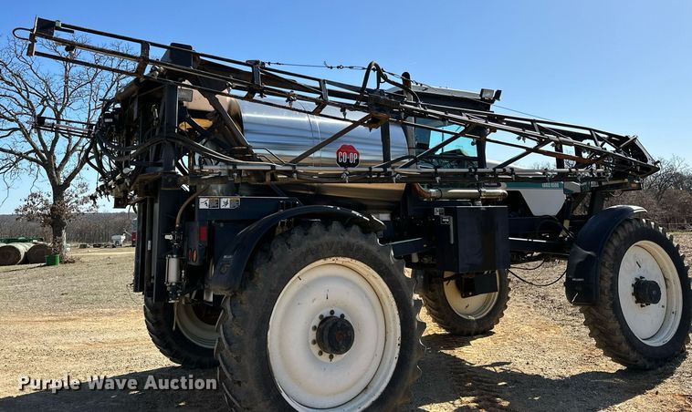 image for item OM9907 Willmar Eagle 8500 sprayer