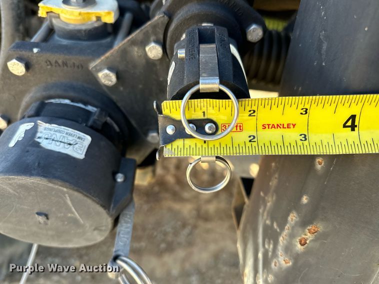 image for item OM9907 Willmar Eagle 8500 sprayer