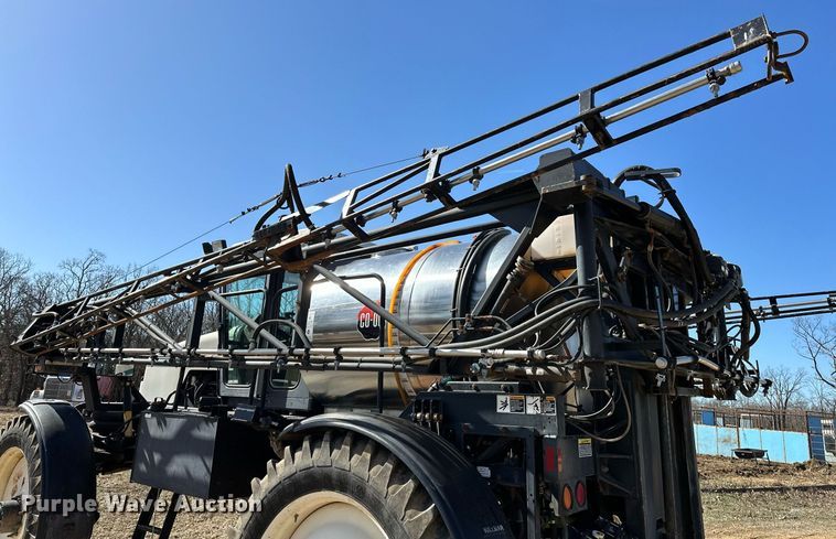 image for item OM9907 Willmar Eagle 8500 sprayer