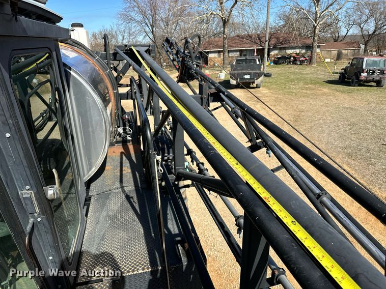 image for item OM9907 Willmar Eagle 8500 sprayer