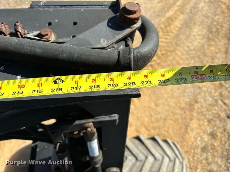 image for item OM9907 Willmar Eagle 8500 sprayer