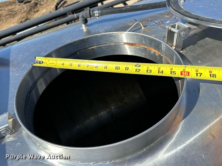 image for item OM9907 Willmar Eagle 8500 sprayer