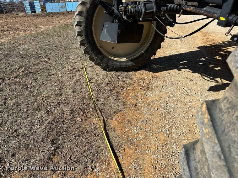 image for item OM9907 Willmar Eagle 8500 sprayer