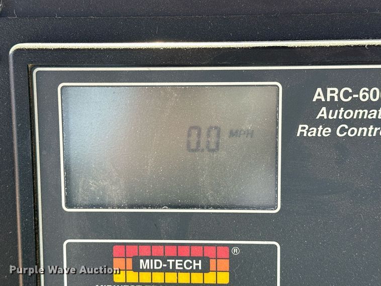 image for item OM9907 Willmar Eagle 8500 sprayer