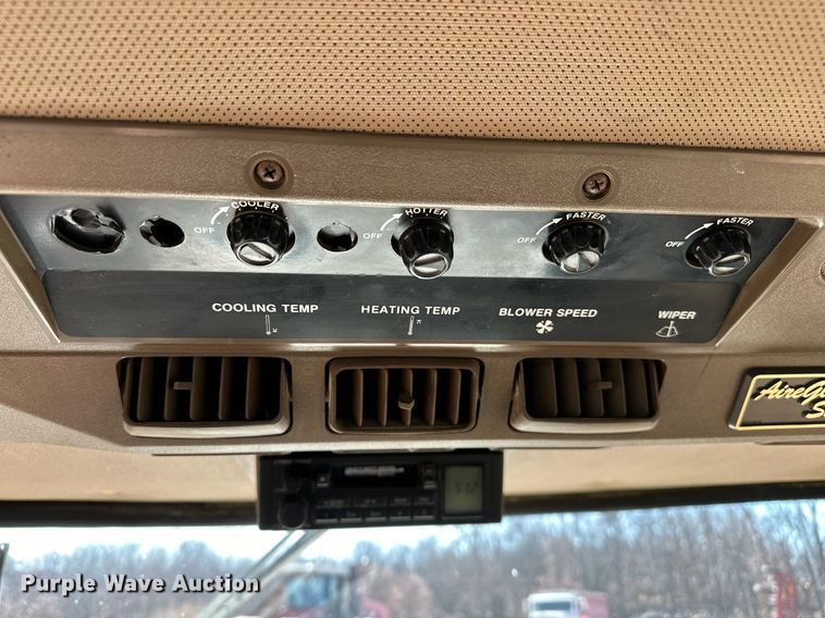 image for item OM9907 Willmar Eagle 8500 sprayer