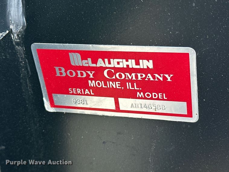 image for item OM9907 Willmar Eagle 8500 sprayer