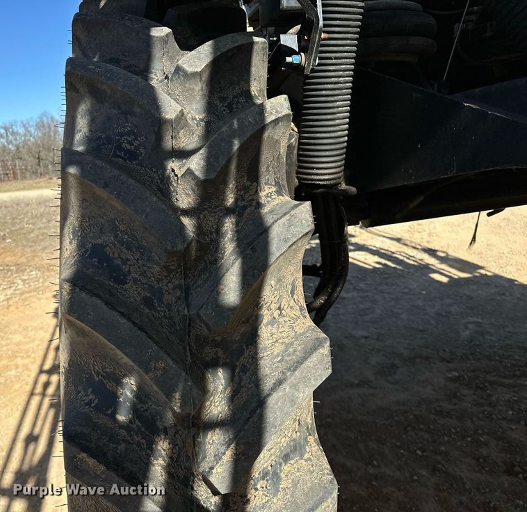 image for item OM9907 Willmar Eagle 8500 sprayer