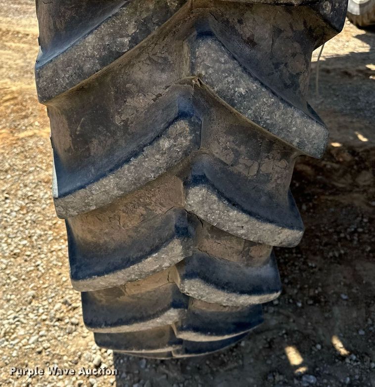 image for item OM9907 Willmar Eagle 8500 sprayer