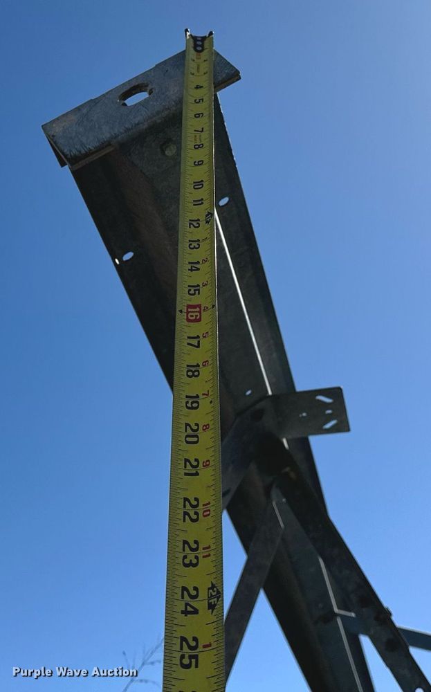 image for item OM9908 Grain bin