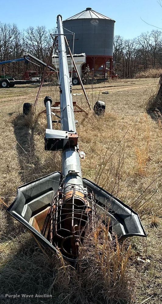 image for item OM9909 Hutchinson  auger