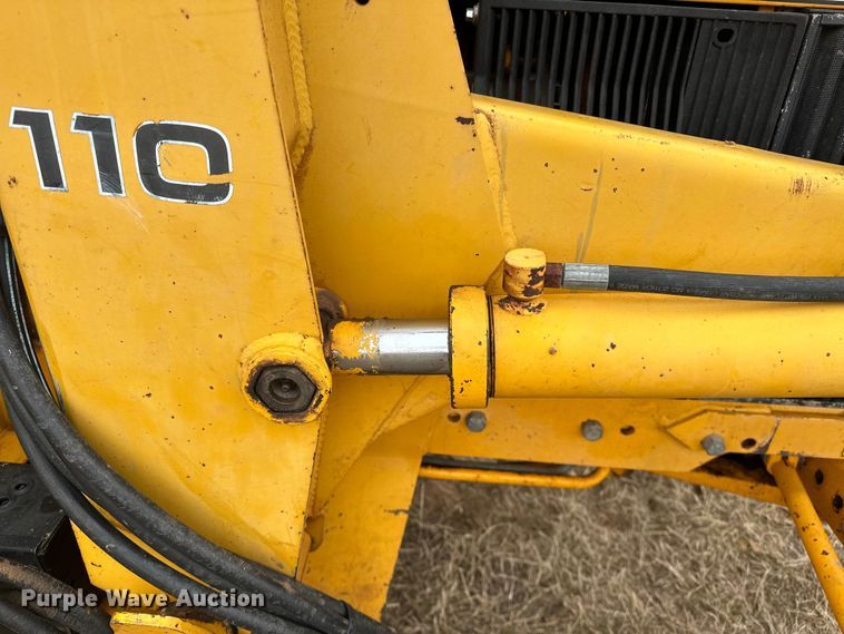 image for item OM9950 1990 John Deere  2355 tractor