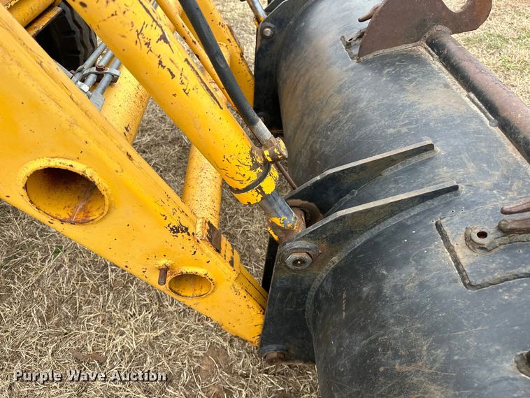 image for item OM9950 1990 John Deere  2355 tractor