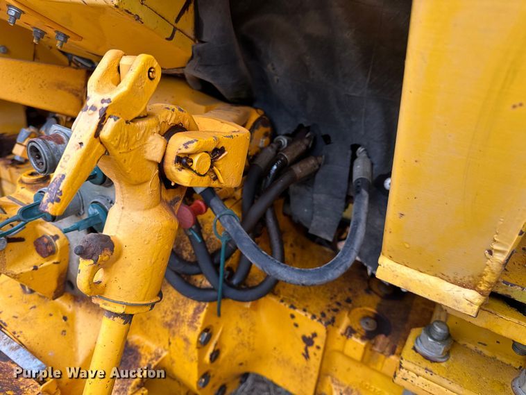 image for item OM9950 1990 John Deere  2355 tractor