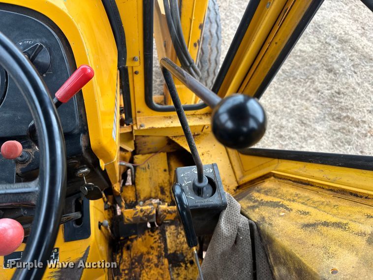 image for item OM9950 1990 John Deere  2355 tractor