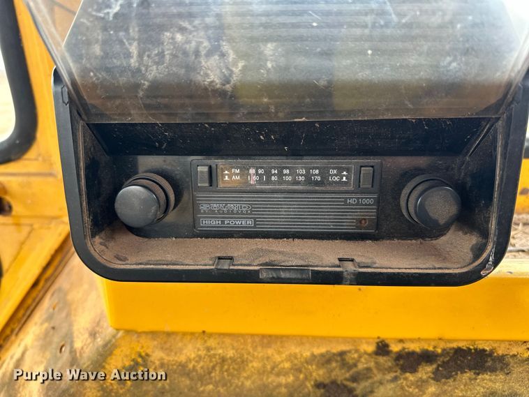 image for item OM9950 1990 John Deere  2355 tractor