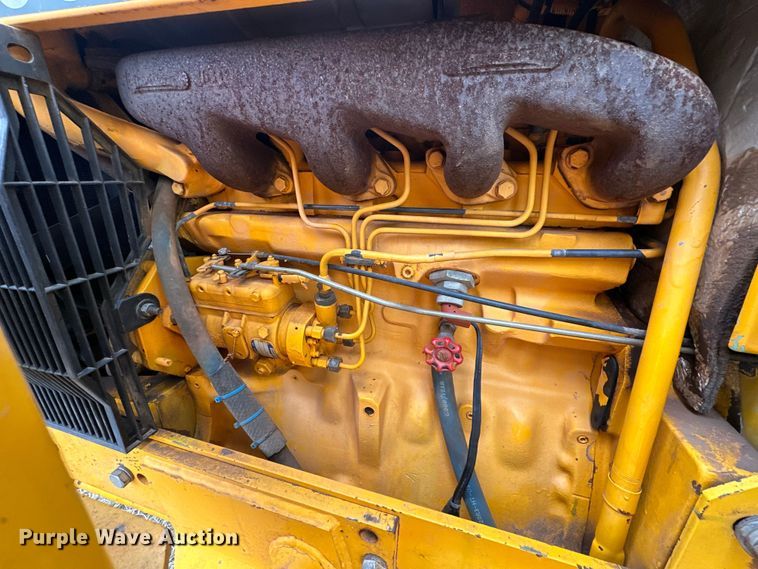 image for item OM9950 1990 John Deere  2355 tractor