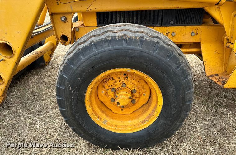 image for item OM9950 1990 John Deere  2355 tractor