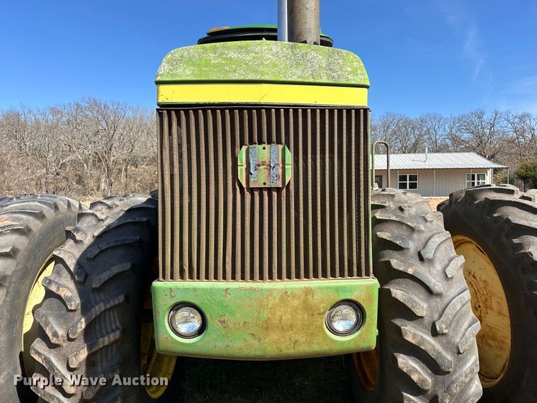 image for item OM9952 1978 John Deere 8430 4WD tractor