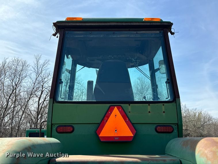 image for item OM9952 1978 John Deere 8430 4WD tractor