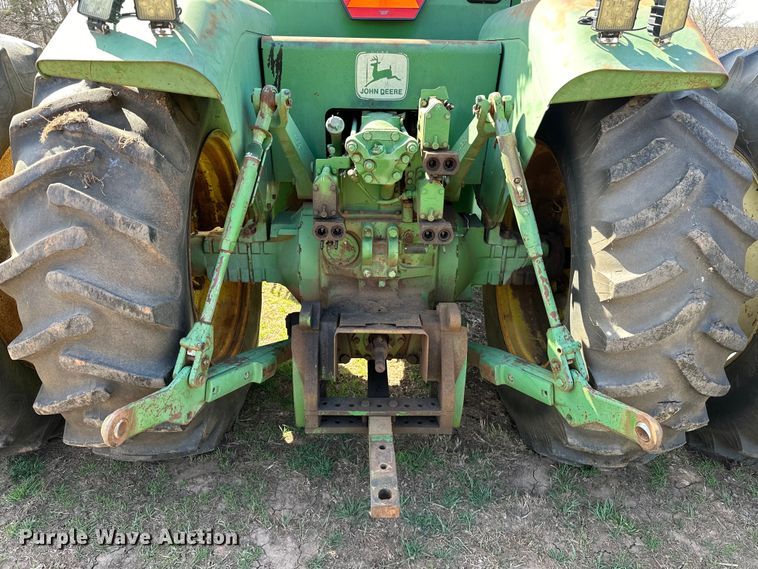 image for item OM9952 1978 John Deere 8430 4WD tractor