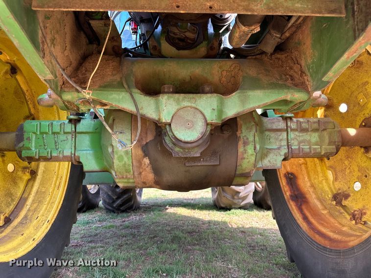 image for item OM9952 1978 John Deere 8430 4WD tractor