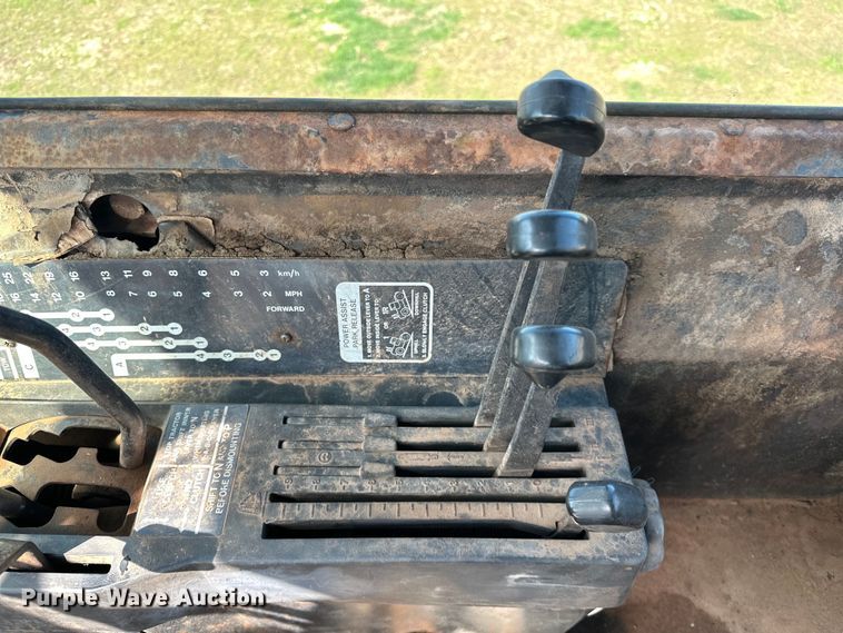 image for item OM9952 1978 John Deere 8430 4WD tractor