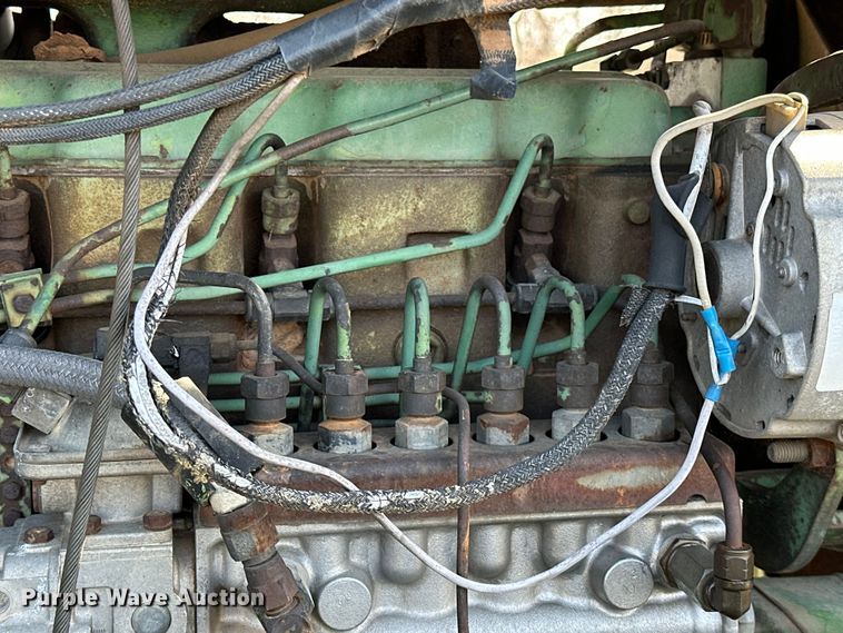 image for item OM9952 1978 John Deere 8430 4WD tractor