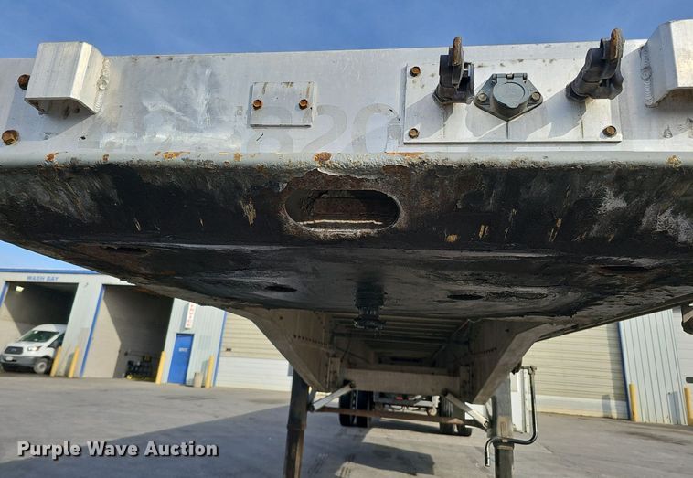 image for item DK0727 2013 Great Dane FXP-0027-00048 flatbed trailer