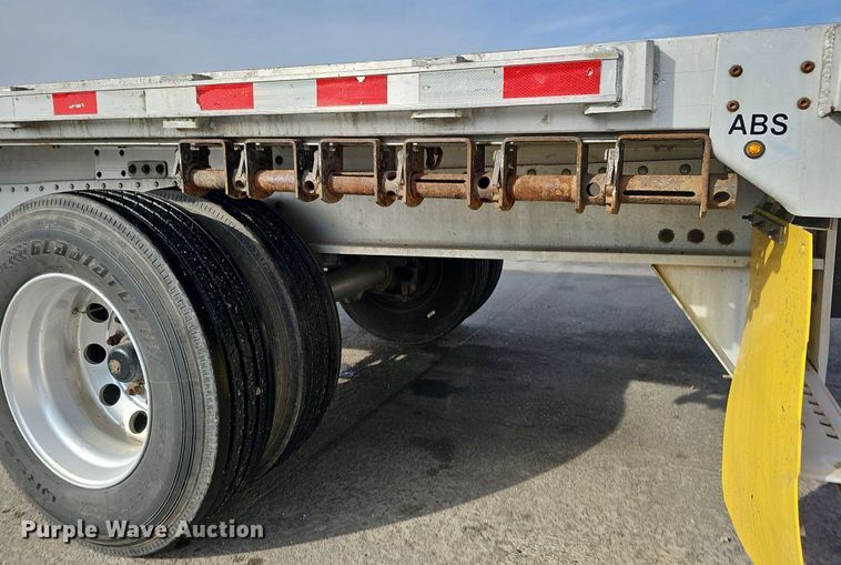 image for item DK0727 2013 Great Dane FXP-0027-00048 flatbed trailer