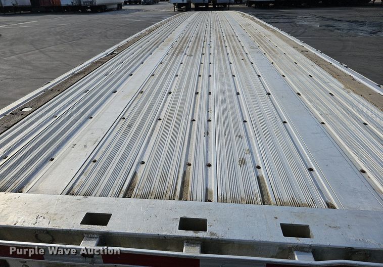 image for item DK0727 2013 Great Dane FXP-0027-00048 flatbed trailer