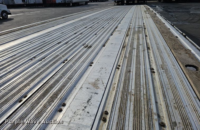 image for item DK0727 2013 Great Dane FXP-0027-00048 flatbed trailer