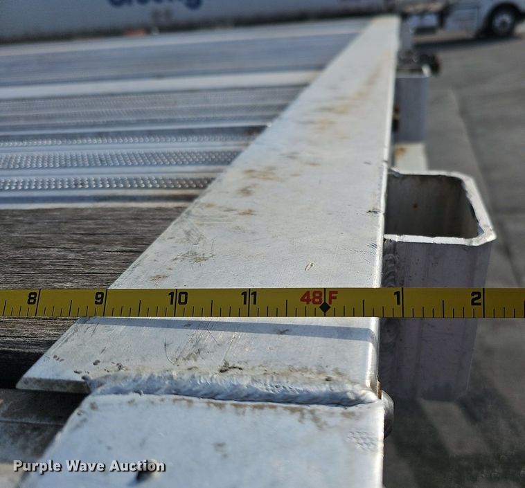 image for item DK0727 2013 Great Dane FXP-0027-00048 flatbed trailer