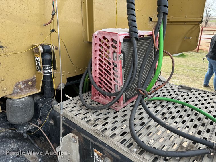 image for item DK6790 2006 Peterbilt 379 semi truck