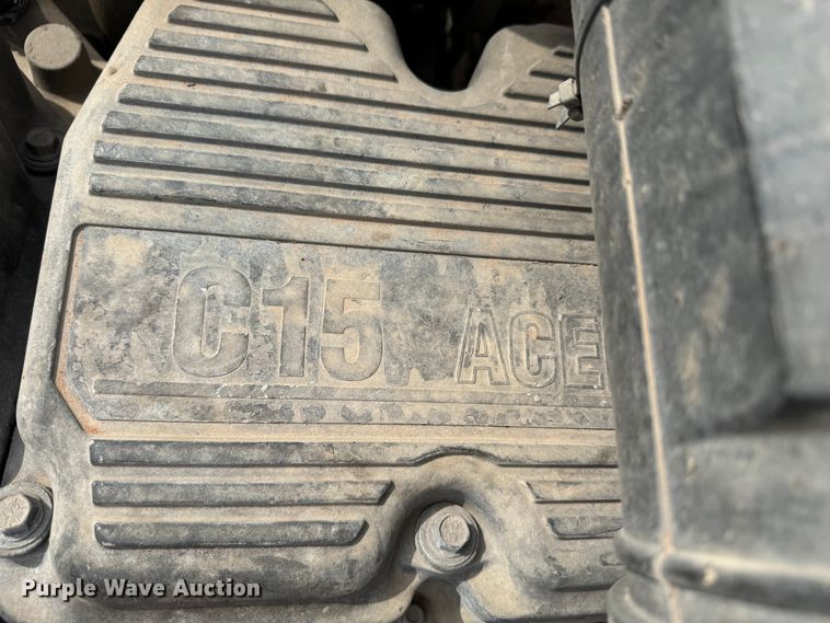 image for item DK6790 2006 Peterbilt 379 semi truck