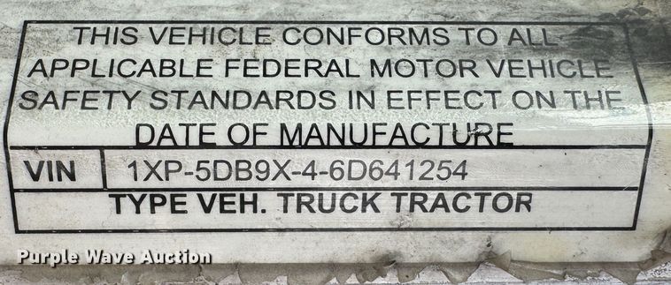 image for item DK6790 2006 Peterbilt 379 semi truck