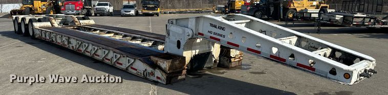 image for item DL4404 2001 Trail King Industries TK110HDG lowboy equipment trailer