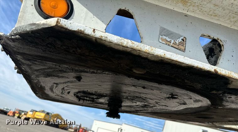 image for item DL4404 2001 Trail King Industries TK110HDG lowboy equipment trailer