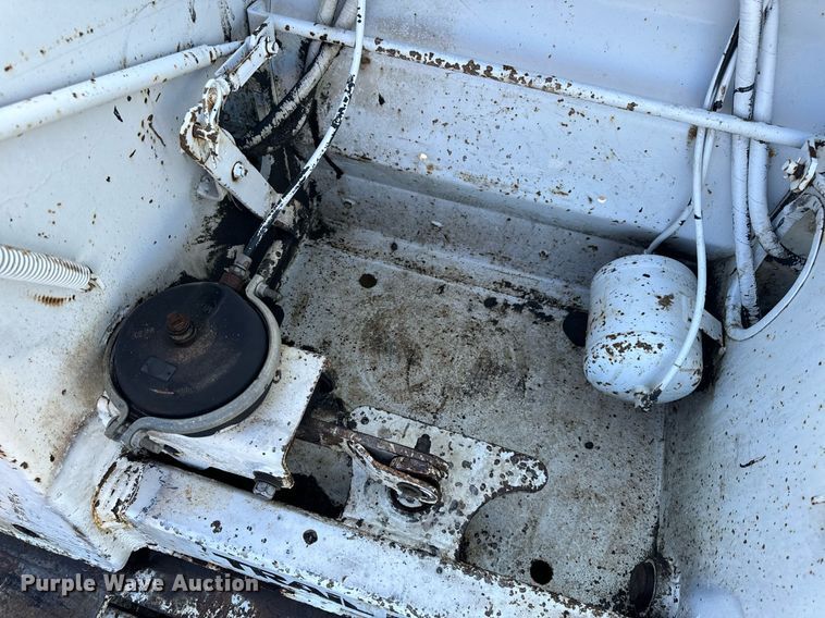 image for item DL4404 2001 Trail King Industries TK110HDG lowboy equipment trailer