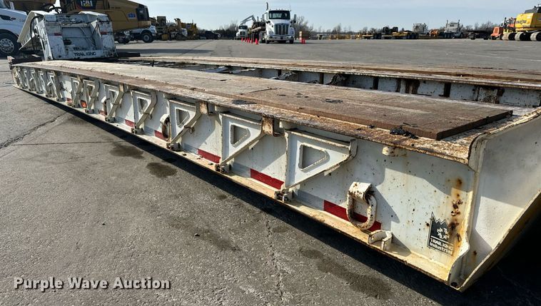image for item DL4404 2001 Trail King Industries TK110HDG lowboy equipment trailer