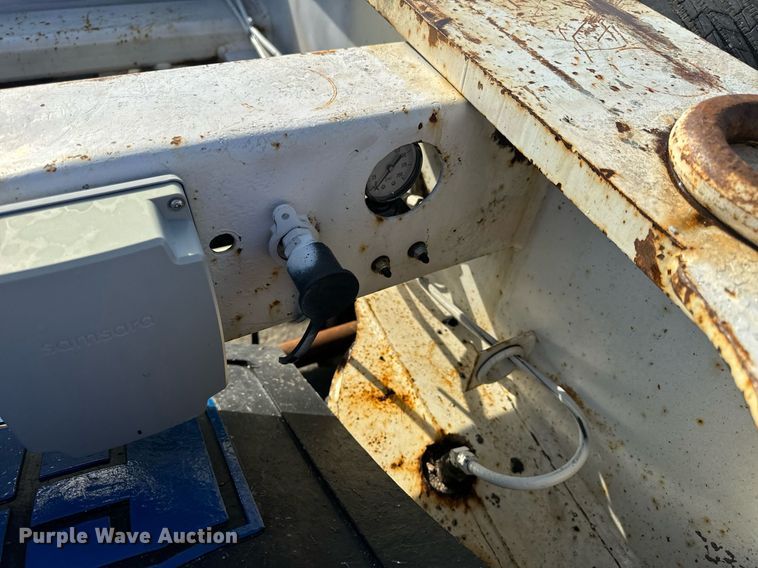 image for item DL4404 2001 Trail King Industries TK110HDG lowboy equipment trailer