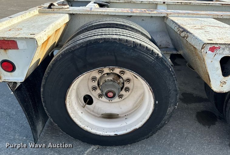 image for item DL4404 2001 Trail King Industries TK110HDG lowboy equipment trailer